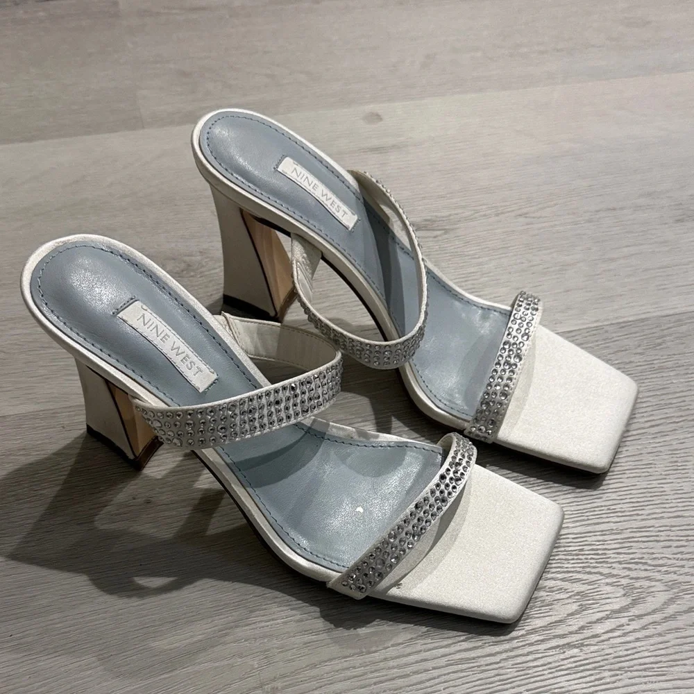Nine West Cream and Silver Embellished Heels - Picture 1 of 7
